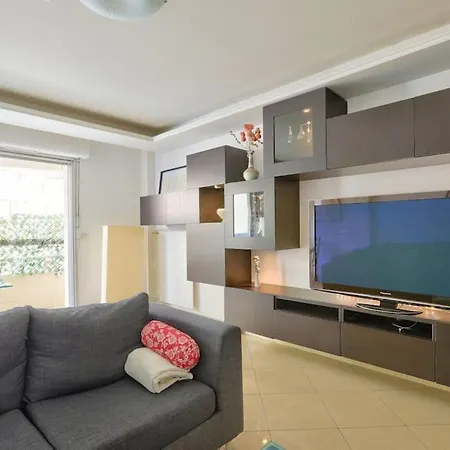Apartment Cosy Avec Balcon Pont De Flandres - Crimee
